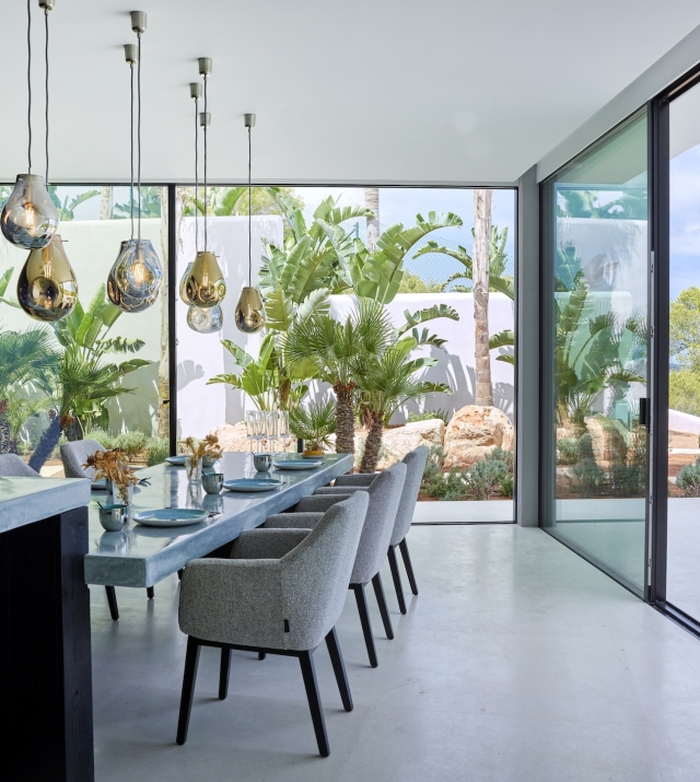 Resa Estates Ibiza koop sale Cala Moli villa seaviews modern living.jpg